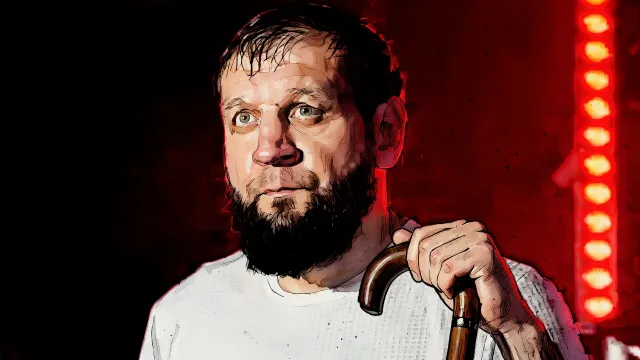 Емельяненко выписан. Но трость снова в руках